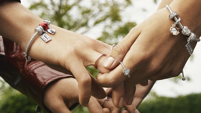 pandora valentine's 2021